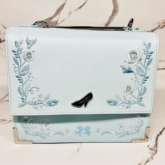 Loungefly Disney Princess Cinderella Shimmer Crossbody Embroidered Bag - Picture 3 of 16
